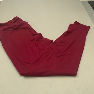 Maroon Lularoe leggings